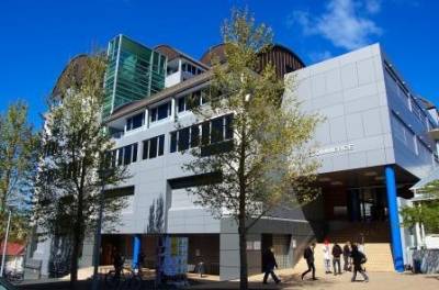 Otago Business School is ranked among the top 100 worldwide.