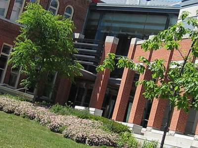 Canada's Queen's School of Business Announces New MBA Scholarships