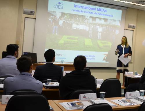 Professor Renata Spers - Director of International MBAs - Class
